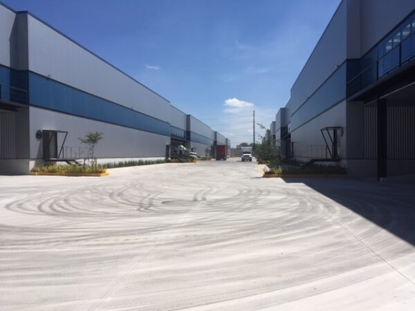 RENTA Naves Industriales Cuautitlán 19,000m2